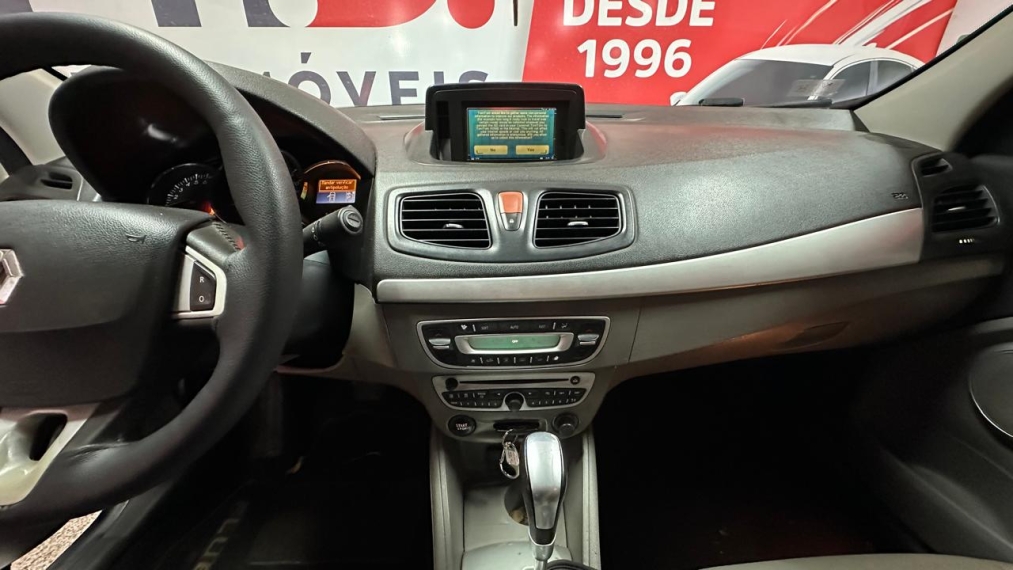 renault fluence 2.0 privilege 16v flex 4p automatico 2011