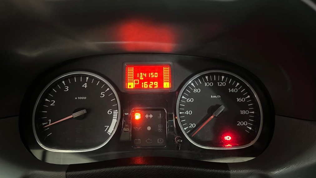 renault duster 2.0 dynamique 4x2 16v flex 4p automatico 2013