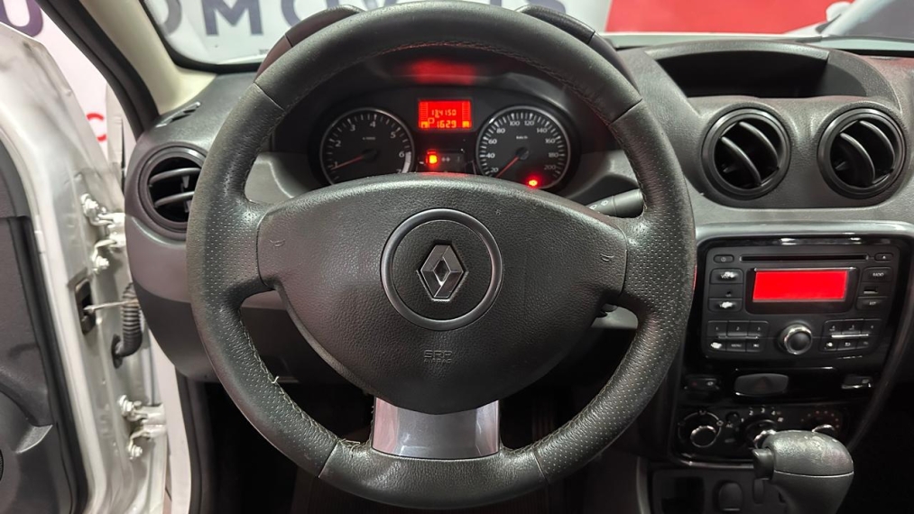 renault duster 2.0 dynamique 4x2 16v flex 4p automatico 2013