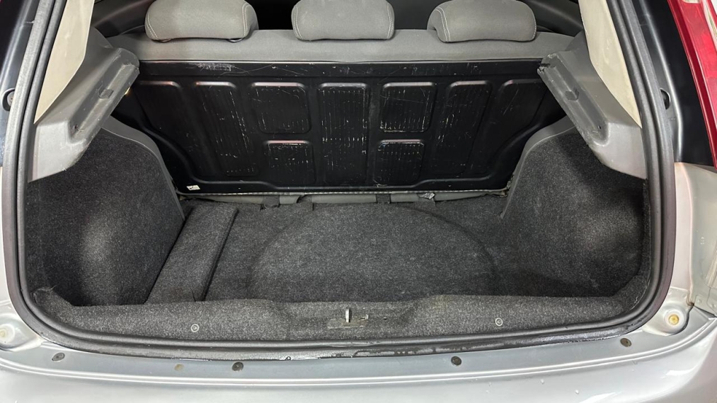 fiat punto 1.8 essence 16v flex 4p automatizado manual 2011