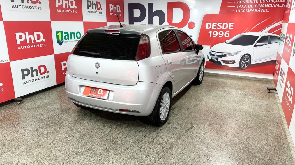 fiat punto 1.8 essence 16v flex 4p automatizado manual 2011