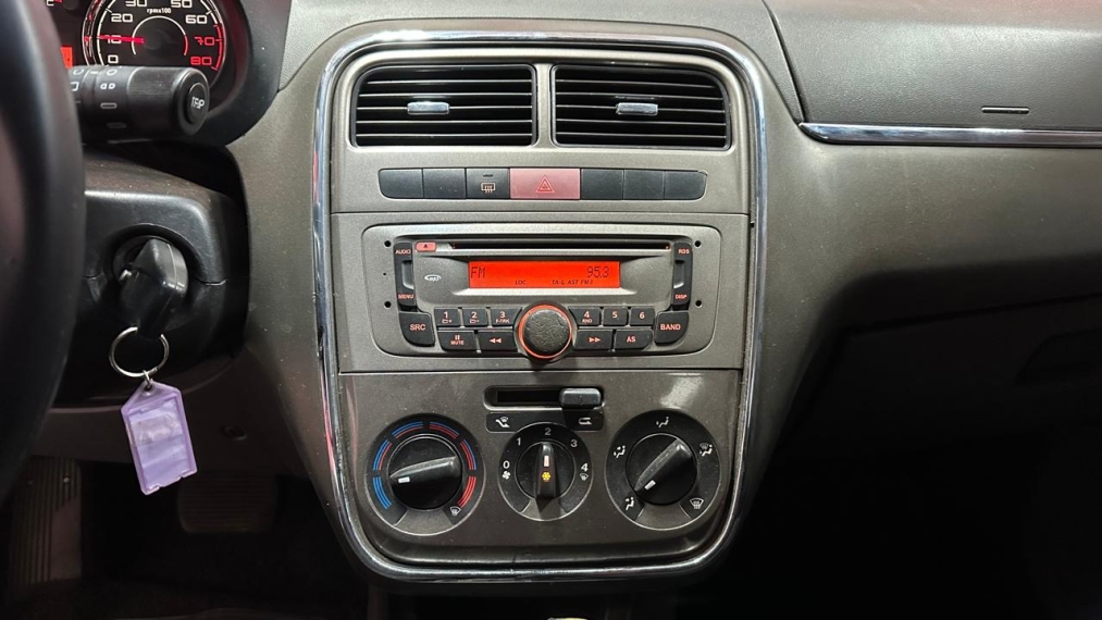 fiat punto 1.8 essence 16v flex 4p automatizado manual 2011