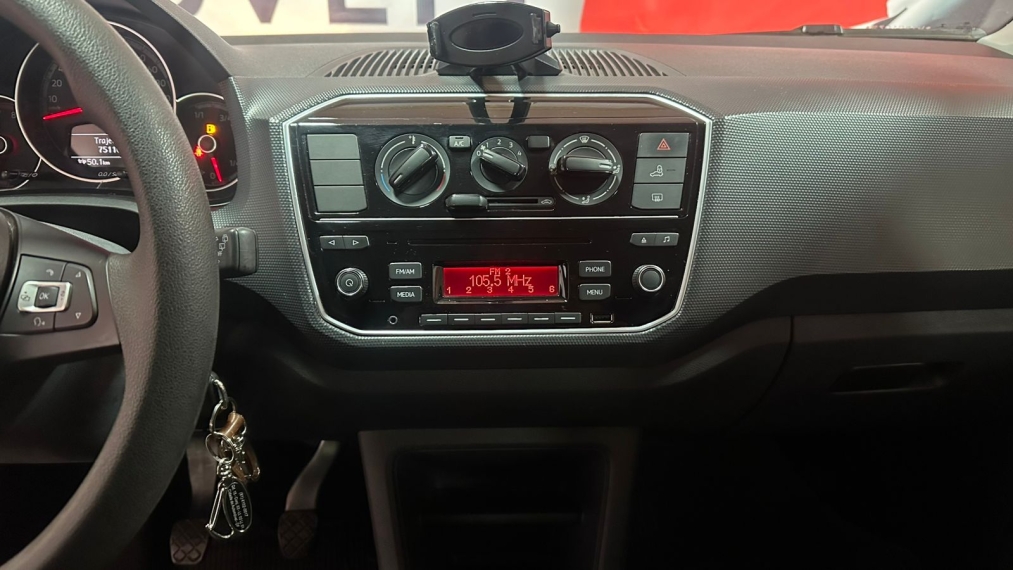 volkswagen up 1.0 mpi total flex 4p manual 2020