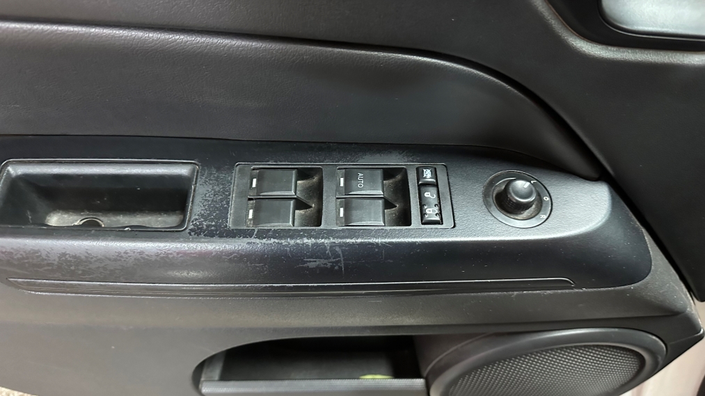 jeep compass 2.0 sport 4x2 16v gasolina 4p automatico 2014