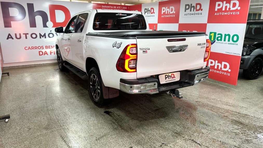 toyota hilux 2.8 d-4d turbo diesel cd srx 4x4 automatico 4p 2021