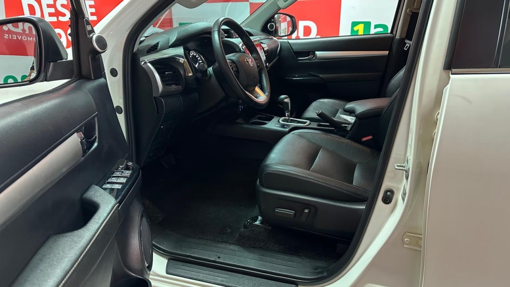 toyota hilux 2.8 d-4d turbo diesel cd srx 4x4 automatico 4p 2021
