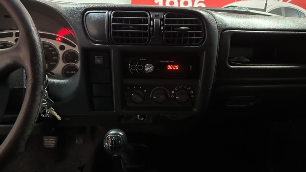 chevrolet s10 2.4 advantage 4x2 cd 8v flex 4p manual 2007