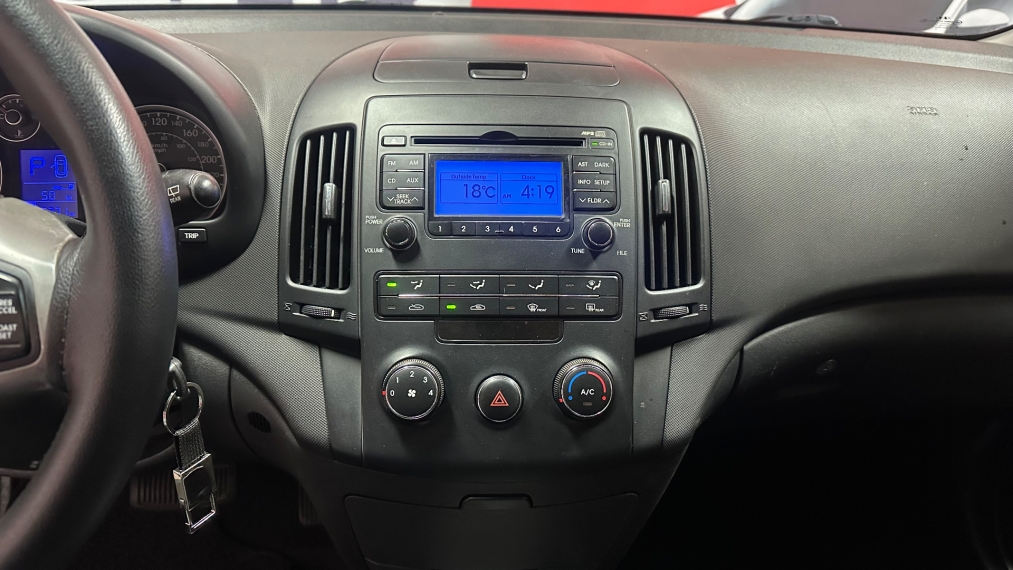 hyundai i30 2.0 mpi 16v gasolina 4p automatico manual 2011