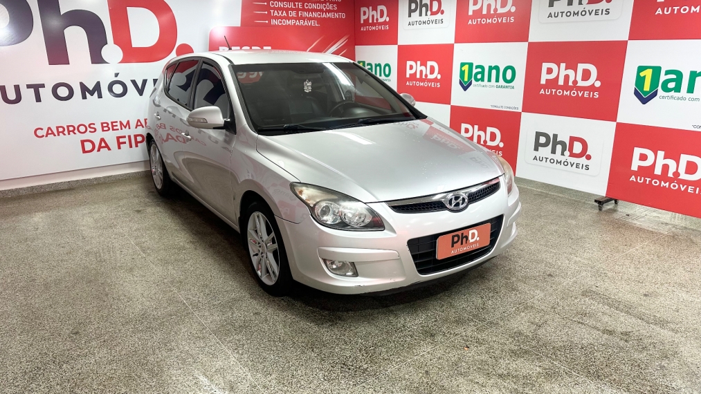 hyundai i30 2.0 mpi 16v gasolina 4p automatico manual 2011