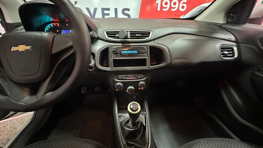 chevrolet onix 1.0 mpfi lt 8v flex 4p manual 2018