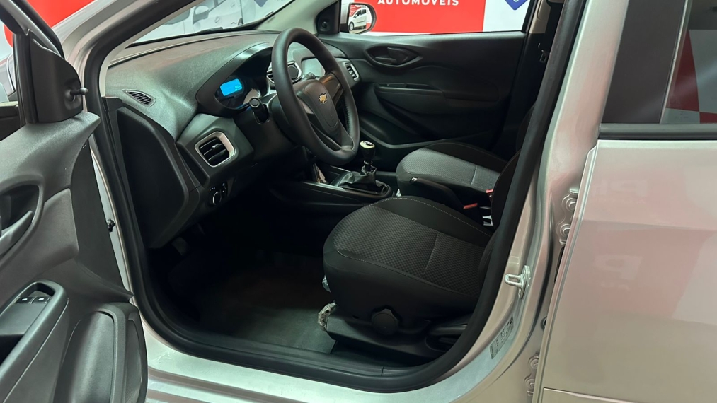 chevrolet onix 1.0 mpfi lt 8v flex 4p manual 2018