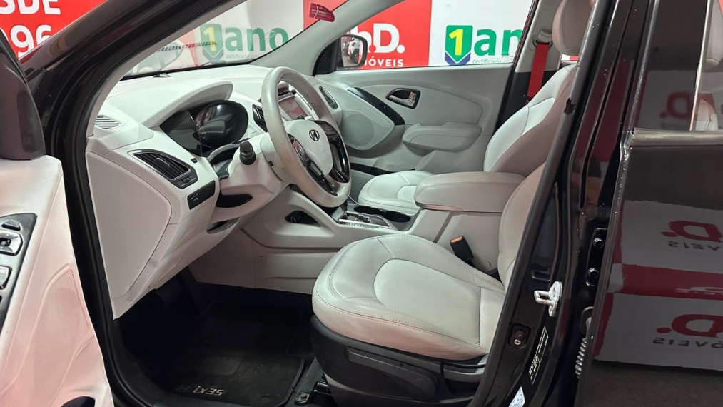 hyundai ix35 2.0 mpi 4x2 16v flex 4p automatico 20146 hyundai ix35 2.0 mpi 4x2 16v flex 4p automatico 20146