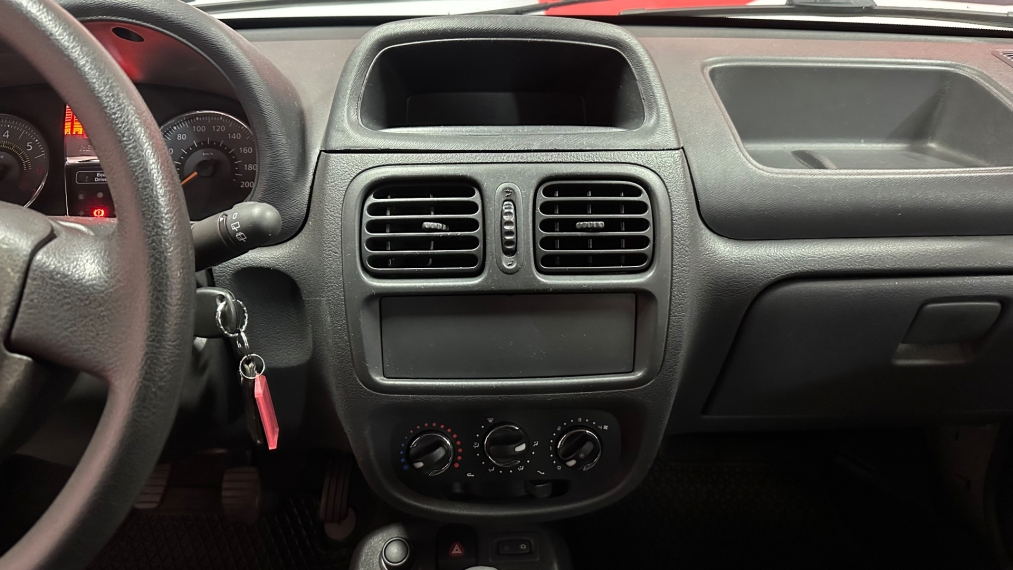 renault clio 1.0 authentique 16v flex 4p manual 2014