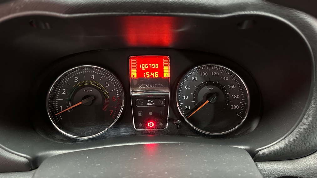 renault clio 1.0 authentique 16v flex 4p manual 2014