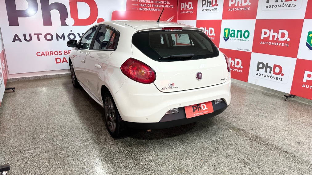fiat bravo 1.8 essence 16v flex 4p automatizado automatico 20145