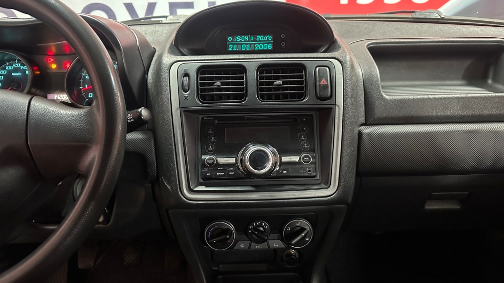 mitsubishi pajero tr4 2.0 4x2 16v 140cv flex 4p manual 20139 mitsubishi pajero tr4 2.0 4x2 16v 140cv flex 4p manual 20139