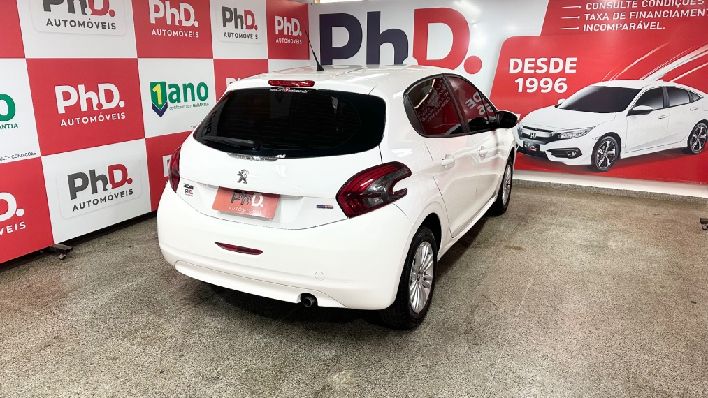 peugeot 208 1.2 active pack 12v flex 4p manual 20183 peugeot 208 1.2 active pack 12v flex 4p manual 20183