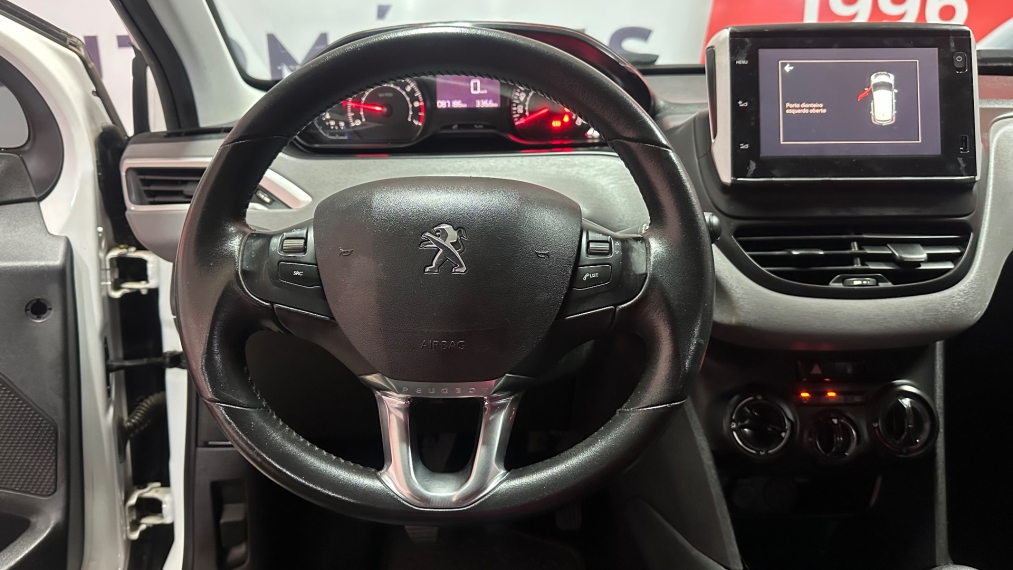 peugeot 208 1.2 active pack 12v flex 4p manual 201810 peugeot 208 1.2 active pack 12v flex 4p manual 201810
