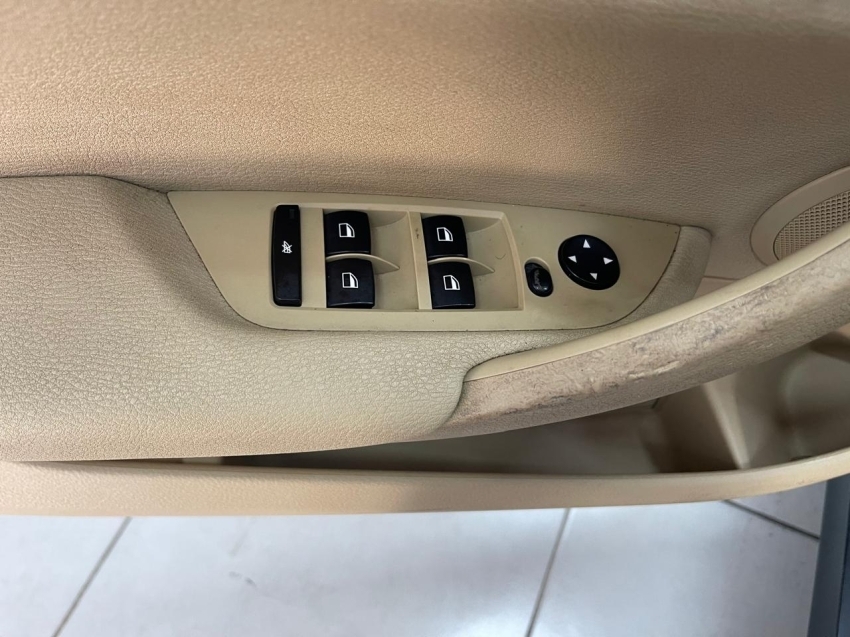 bmw x1 2.0 16v turbo activeflex sdrive20i 4p automatico flex 201512 bmw x1 2.0 16v turbo activeflex sdrive20i 4p automatico flex 201512