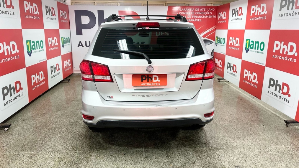 fiat freemont 2.4 emotion 16v gasolina 4p automatico 20124 fiat freemont 2.4 emotion 16v gasolina 4p automatico 20124