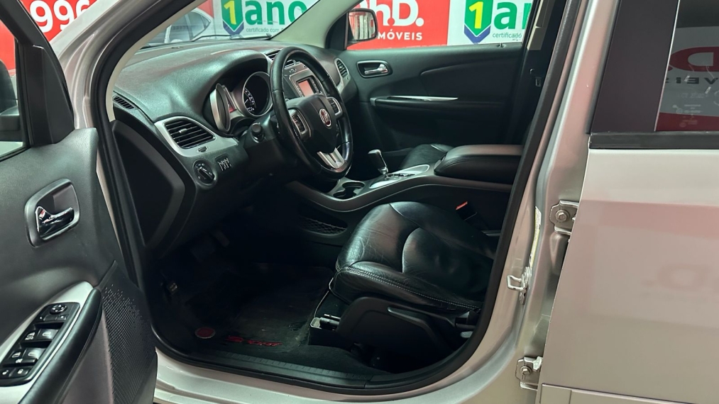 fiat freemont 2.4 emotion 16v gasolina 4p automatico 20126 fiat freemont 2.4 emotion 16v gasolina 4p automatico 20126