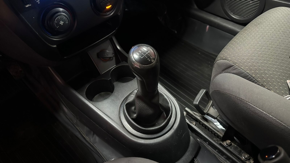 volkswagen fox 1.0 mi 8v flex 4p manual 200912