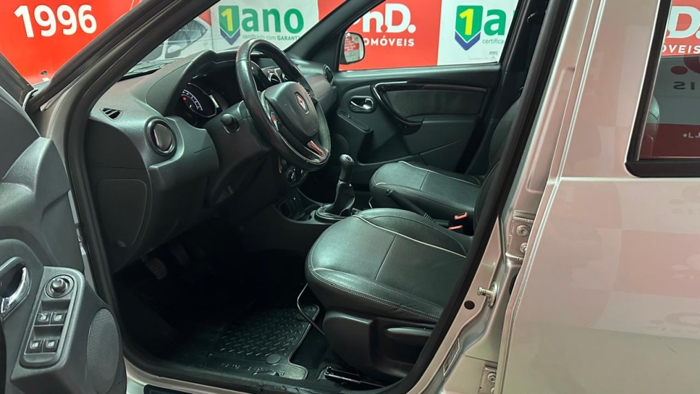 renault duster oroch 1.6 16v sce flex dynamique manual 4p 20206