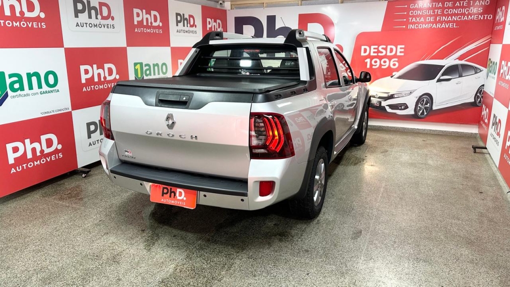 renault duster oroch 1.6 16v sce flex dynamique manual 4p 20203