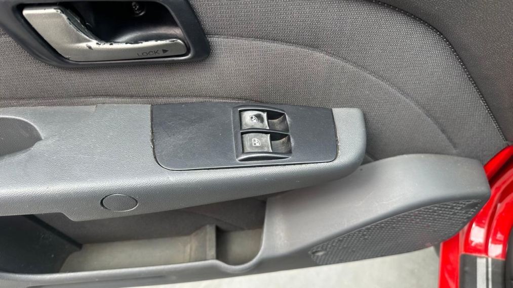 fiat strada 1.6 mpi trekking cd 16v flex 3p manual 4p 201613