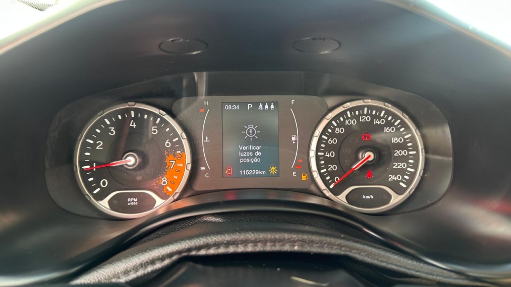 jeep renegade 1.8 16v flex sport 4p automatico 201711