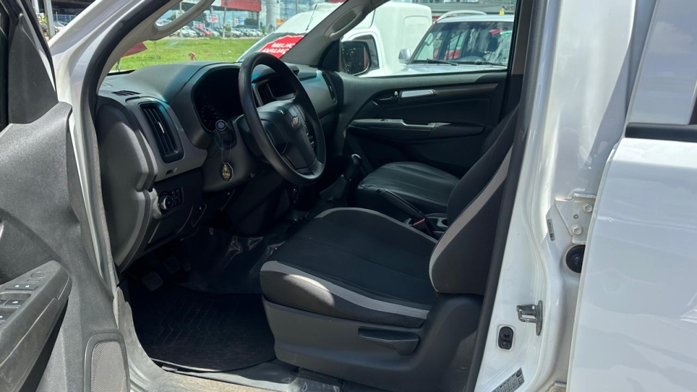 chevrolet s10 2.8 16v turbo diesel ls cd 4x4 manual flex 4p 20236