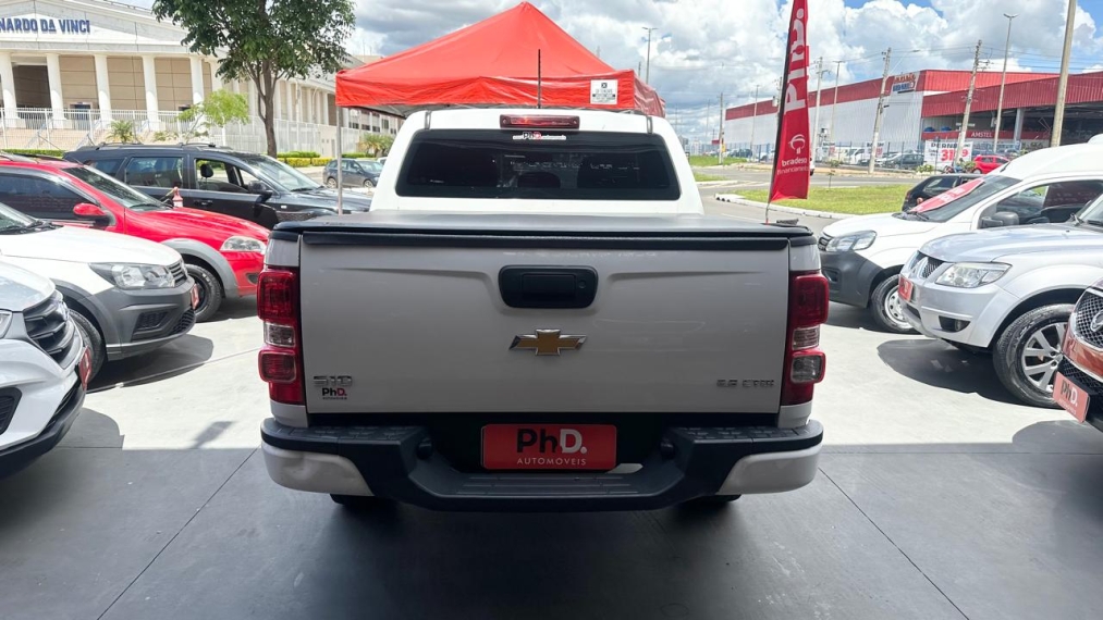 chevrolet s10 2.8 16v turbo diesel ls cd 4x4 manual flex 4p 20234