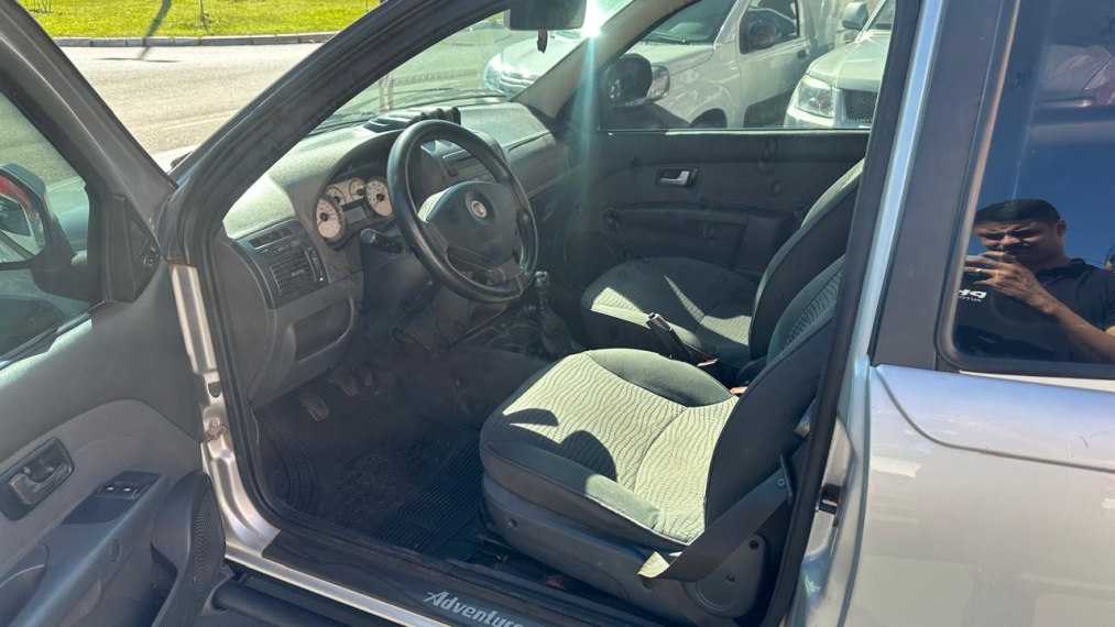 fiat strada 1.8 mpi adventure ce 16v flex 2p manual 4p 20126