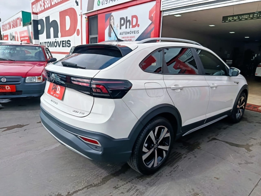 volkswagen nivus 1.0 200 tsi total flex highline automatico 4p 20223