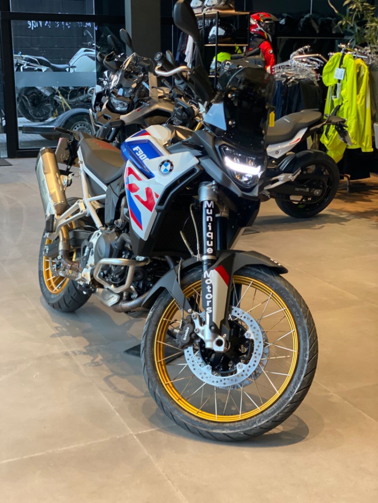 bmw f 900 gs trophy gasolina manual 2025