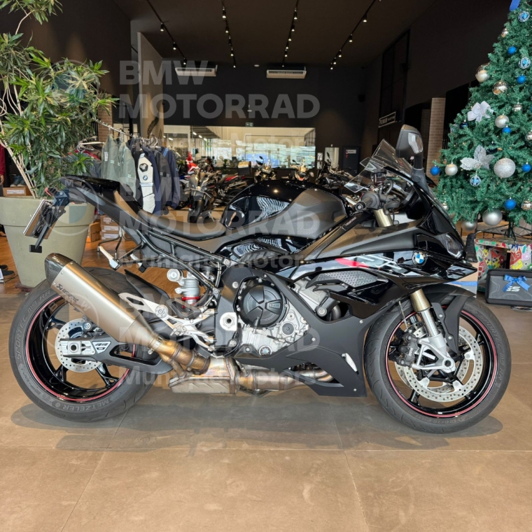 bmw s 1000 rr black storm5