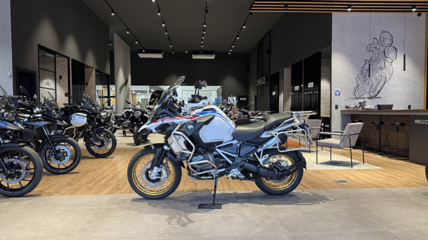 BMW R 1250 GS ADVENTURE PREMIUM RALLYE8