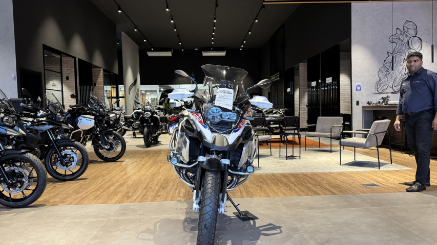 BMW R 1250 GS ADVENTURE PREMIUM RALLYE5