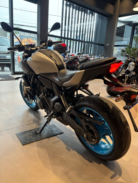 yamaha mt-07 abs 73 gasolina manual 20263