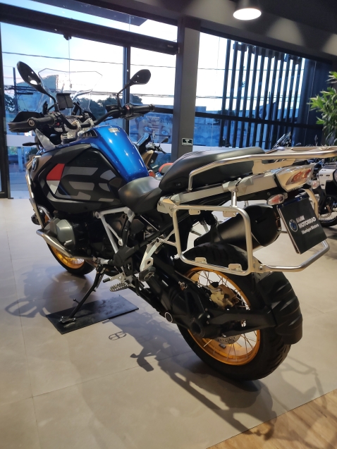 BMW R 1250 GS ADVENTURE PREMIUM RALLYE3