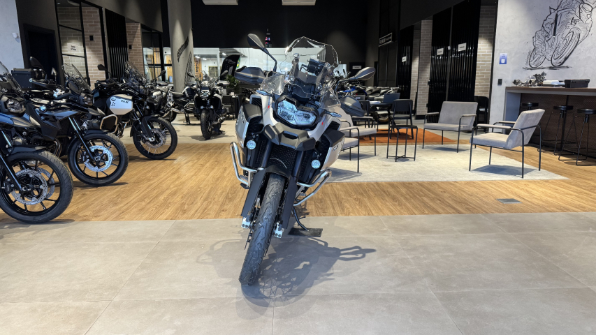 BMW F 900 GS ADVENTURE PLUS2