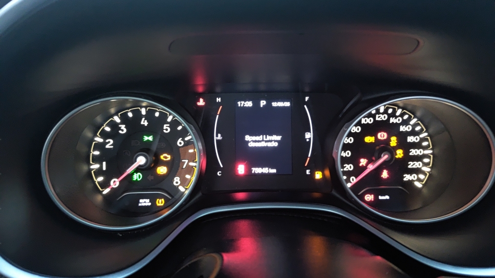jeep compass 2.0 16v flex longitude automatico 4p 2018 jeep compass 2.0 16v flex longitude automatico 4p 2018