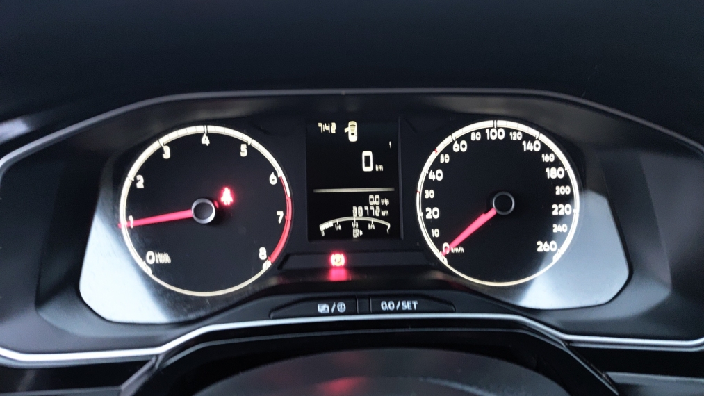 volkswagen polo 1.0 mpi track manual flex 4p automatico 2025