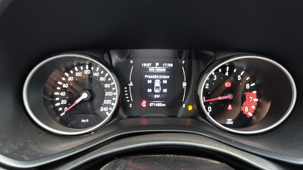 fiat toro 1.8 16v evo flex freedom at6 4p automatico 2020 fiat toro 1.8 16v evo flex freedom at6 4p automatico 2020