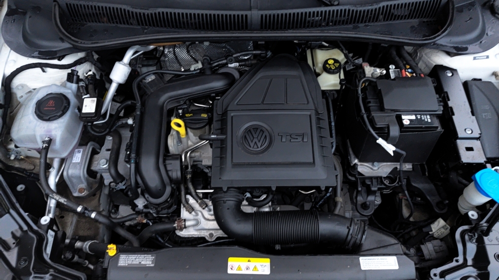 volkswagen nivus 1.0 200 tsi total flex comfortline automatico 4p 2023 volkswagen nivus 1.0 200 tsi total flex comfortline automatico 4p 2023