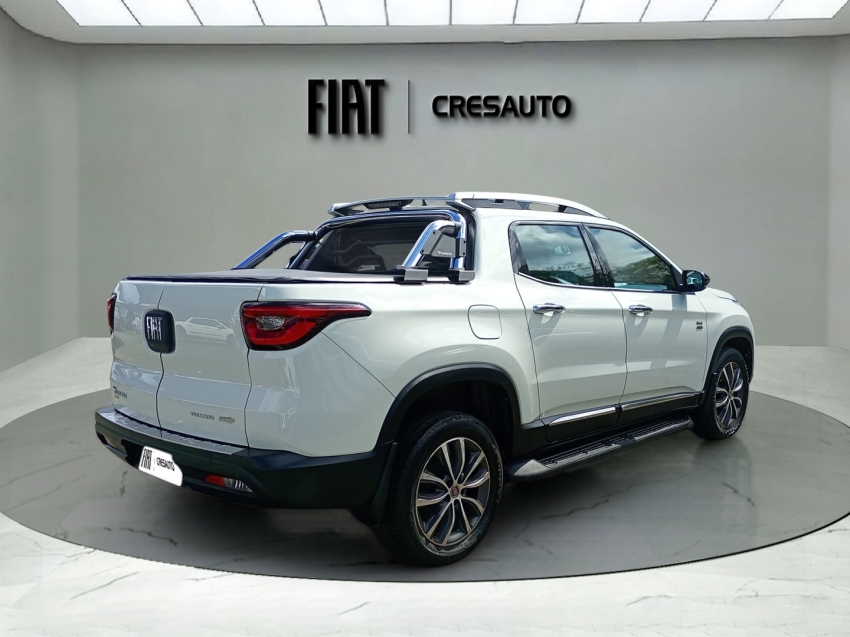 fiat toro 2.0 16v turbo diesel volcano 4wd at9 5p automatico 2021