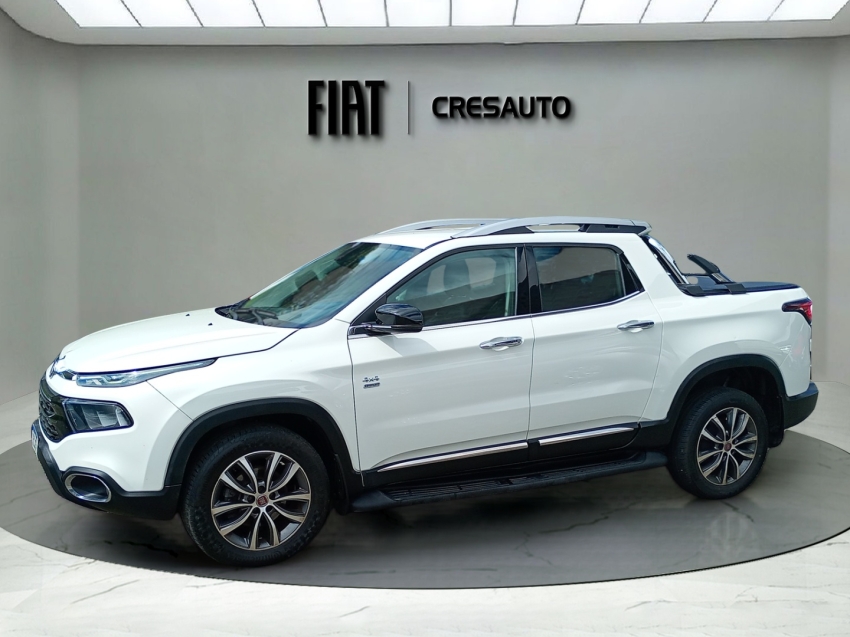 fiat toro 2.0 16v turbo diesel volcano 4wd at9 5p automatico 2021