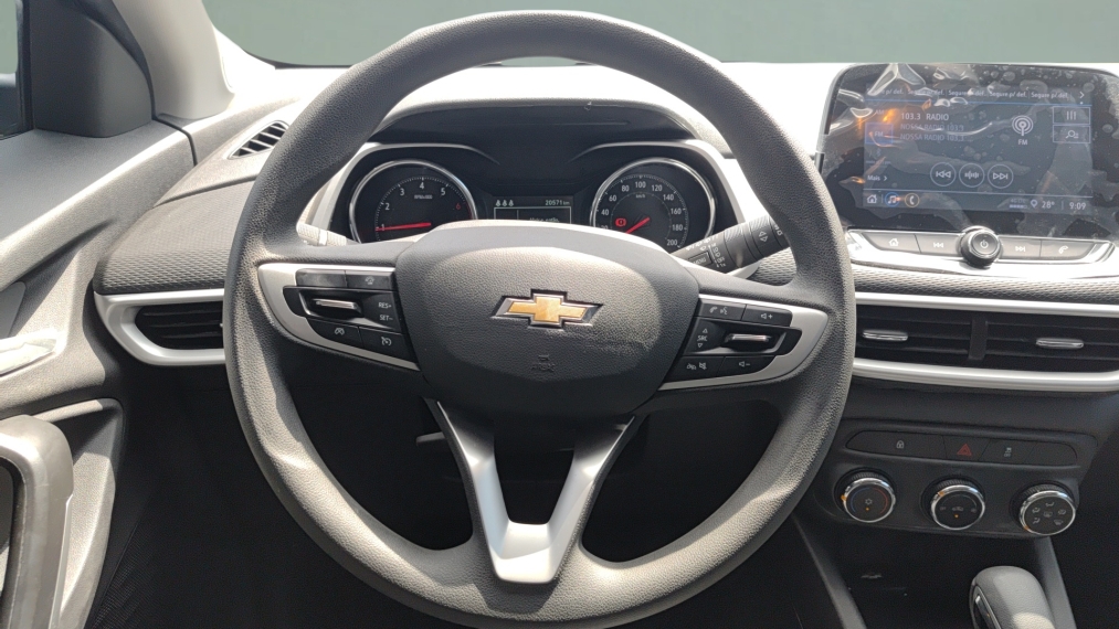 chevrolet tracker 1.0 turbo flex lt automatico 5p 2023 chevrolet tracker 1.0 turbo flex lt automatico 5p 2023