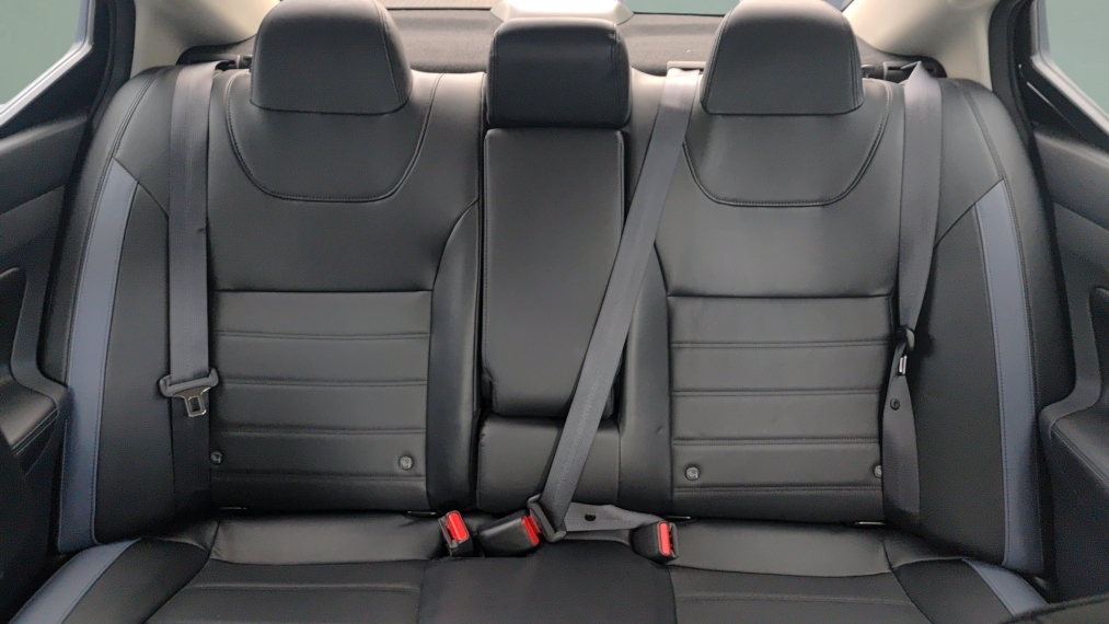 nissan versa 1.6 16v flex exclusive xtronic 5p automatico 202511