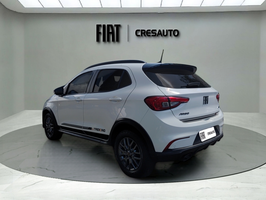 fiat argo 1.8 e.torq flex trekking at6 5p automatico 20203
